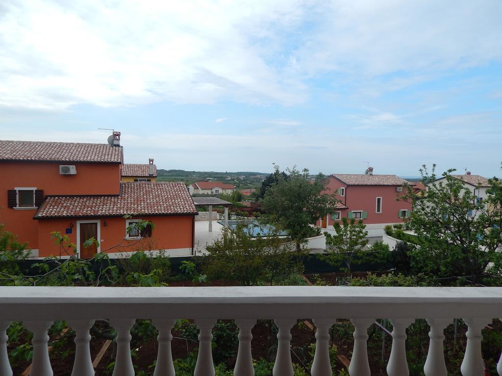 Apartments Vilanija Exterior foto
